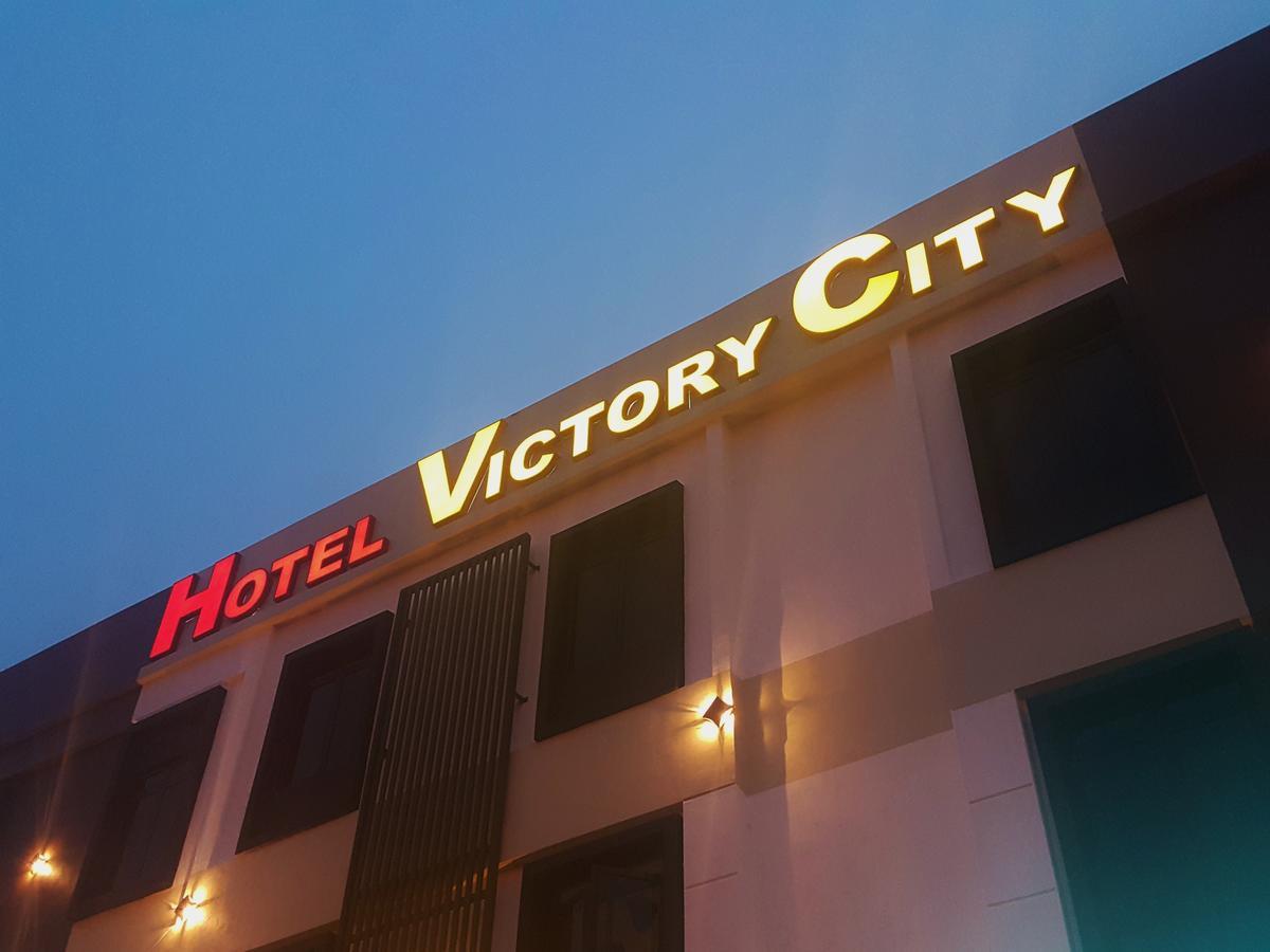 Hotel Zamburger Victory City Johor Bahru Ngoại thất bức ảnh