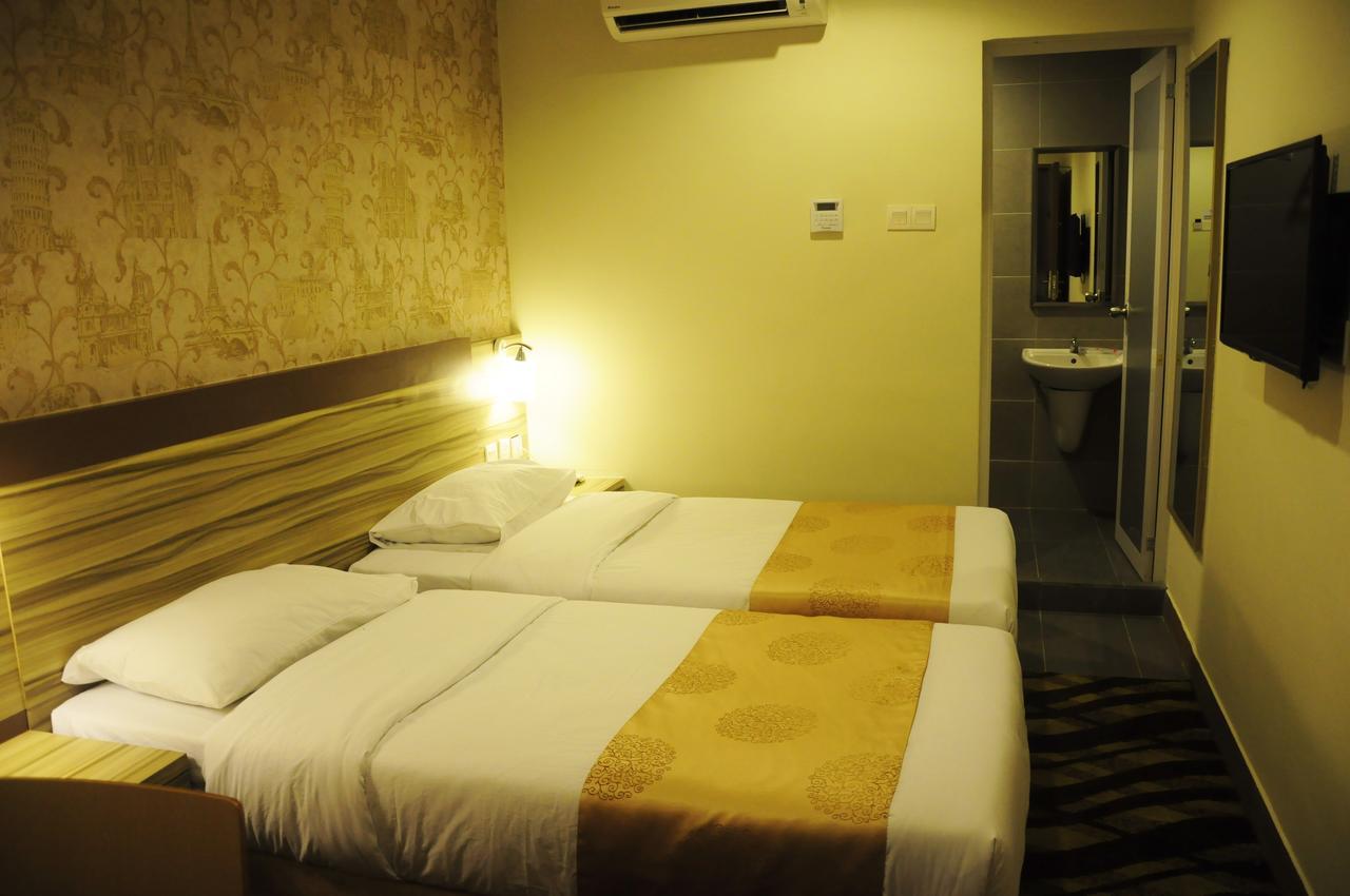 Hotel Zamburger Victory City Johor Bahru Phòng bức ảnh