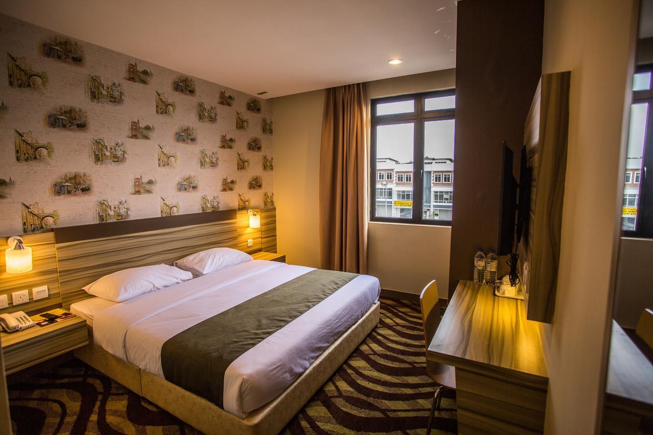 Hotel Zamburger Victory City Johor Bahru Phòng bức ảnh